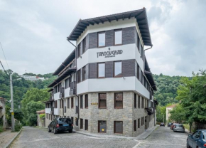 Tarnovgrad Apartments